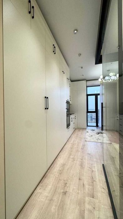 Готовая студия с балконом в ЖК Navruz, 30+4 м²