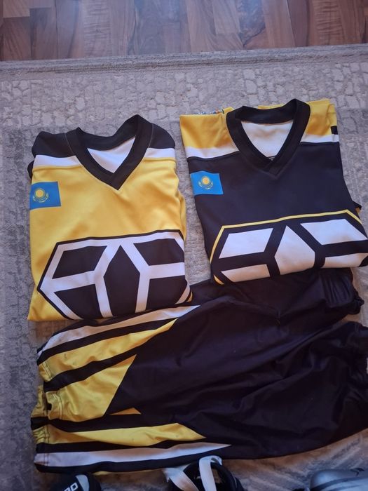 Хоккейная форма (50-52] рост 180 . ПРОФИ.