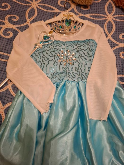 Vand rochita printesa frozen