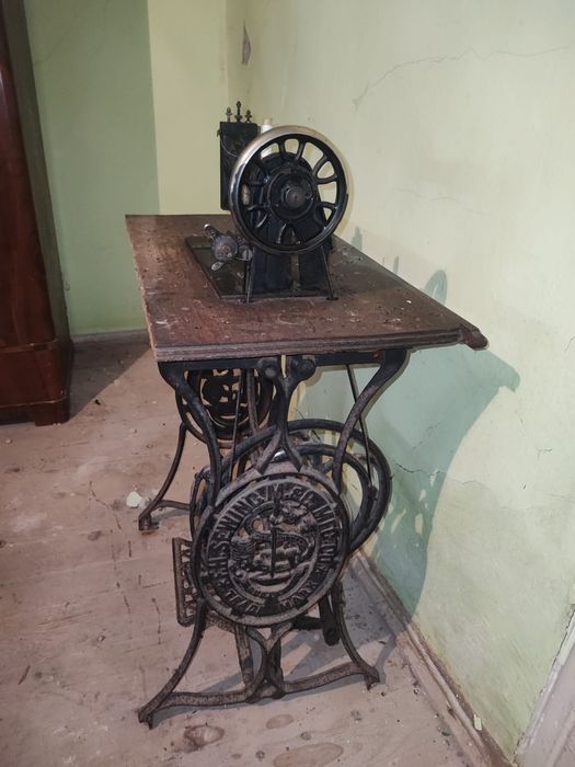 Mașină de cusut de colecție "The Sewing Mfg Co. New York" – Vintage