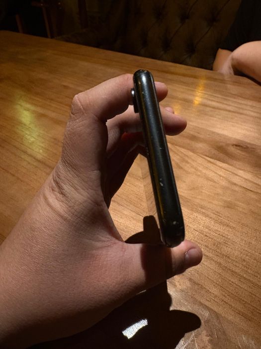 Продам айфон XR 128gb