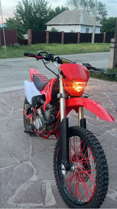 Продам эндуро мотоцикл
