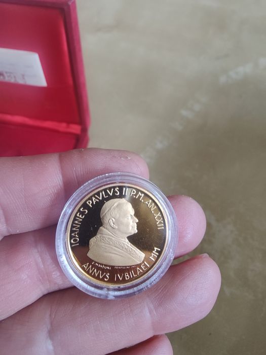 Златна монета Папа Йоан Павел