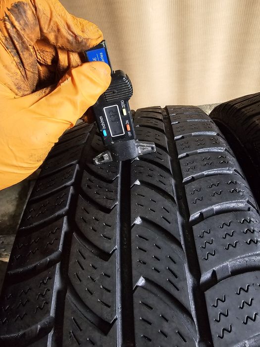 2 anvelope iarna 225 55 17C  Continental 2023 6.3mm