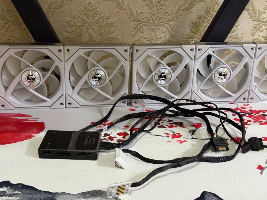 Продается куллера от LIAN LI ORIGINAL