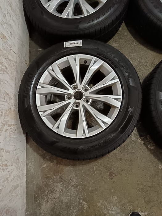 Jante 17 5x112 ET40 Tiguan Q3 Karoq + 215/65 R17 iarna