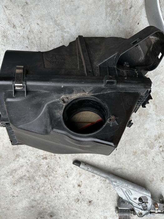 Филтърна кутия бмв е90 е87 н47д20