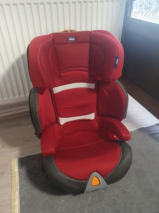 Scaun auto Chicco cu isofix