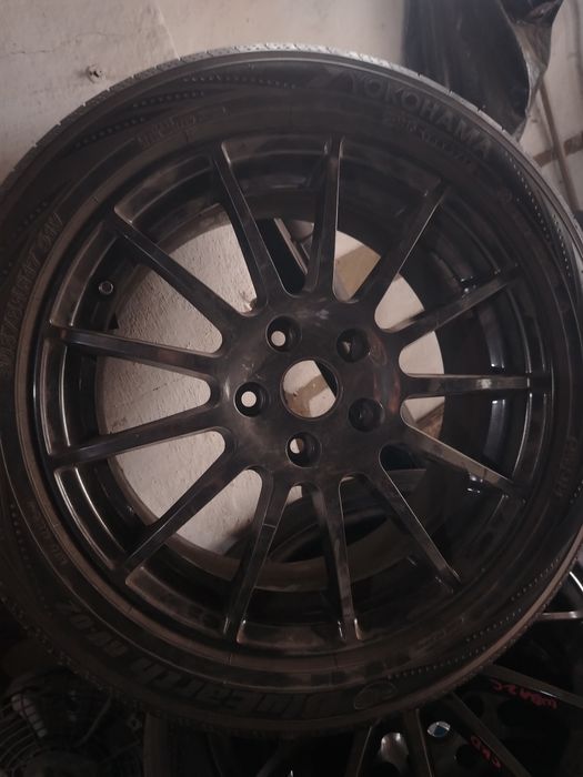 Продам диски от Mercedes 5 112 диски размер R17 резина Yokohama привоз