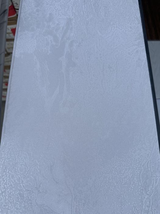 Dekor plast patalochniy va stenavoy