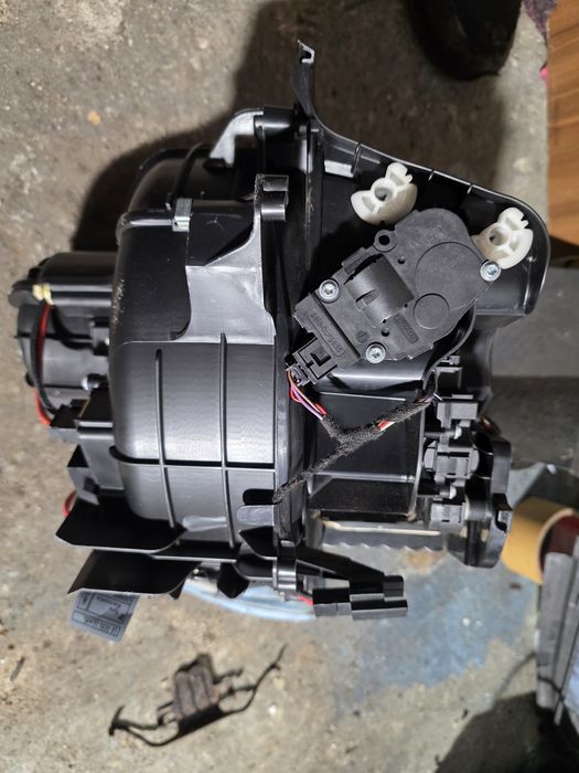 Моторче вентилатор за парно за BMW f01 f02 F10 f11