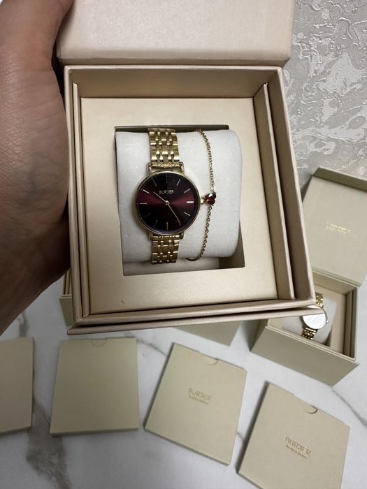 Продаются часы Burker