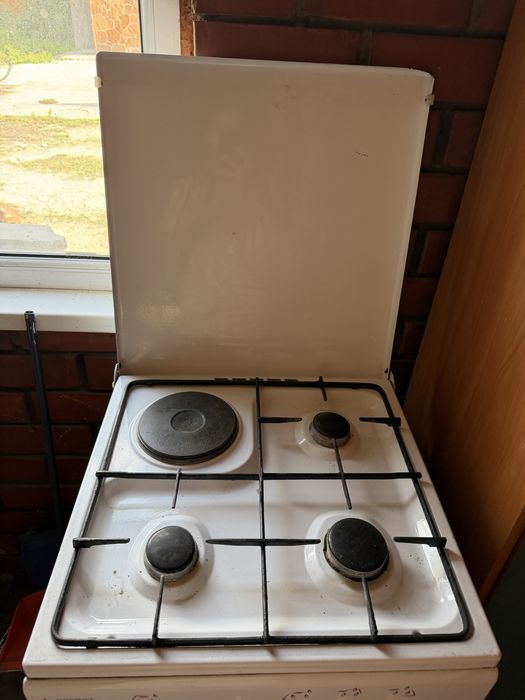 Продам газплиту