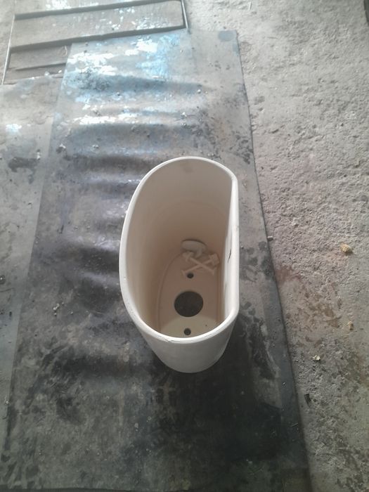 Продам унитаз бу