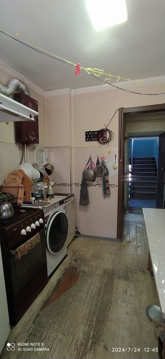 продаётся однокомнатнаяКВАРТИРА ЧИРЧИКЕ.