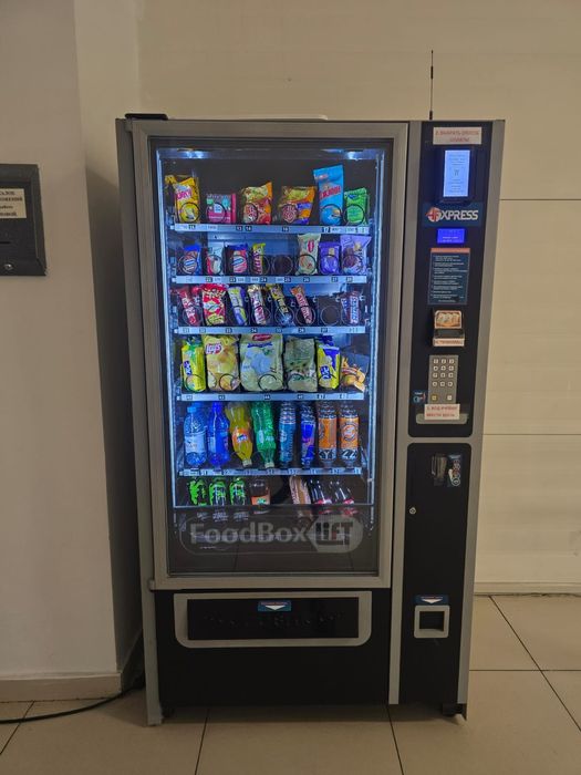Снек аппарат Foodbox lift