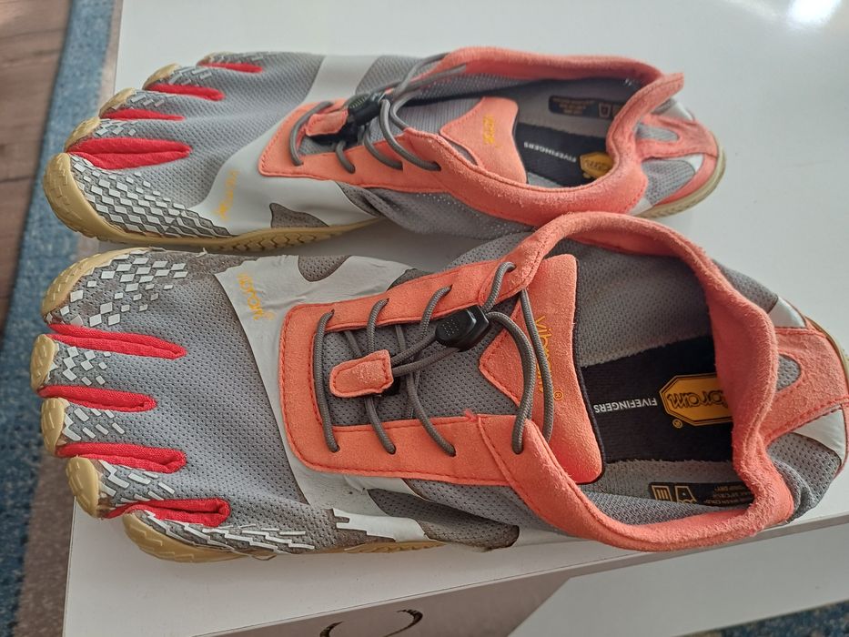 Обувки Vibram five fingers