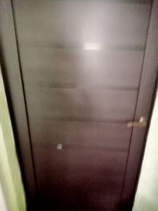 Есіктер сатыладыы