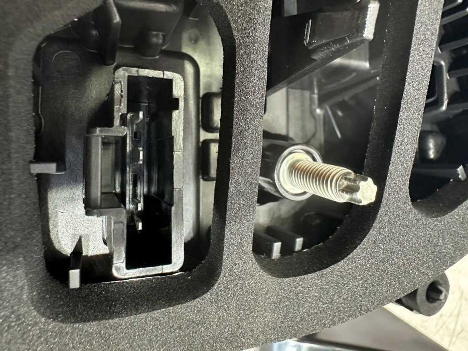 Stop dreapta aripa DACIA DUSTER 3 cod piesa 265505416r
