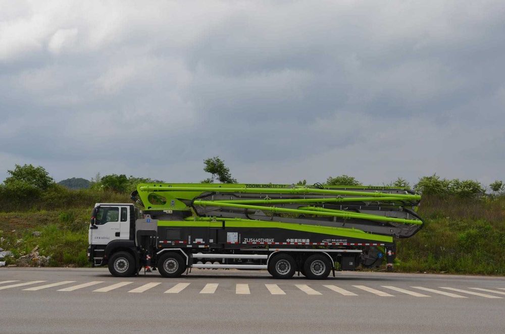 автобетононасос zoomlion 63X-7RZ 63 метр Цена  CIP TASHKENT