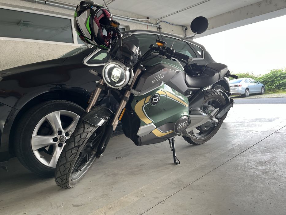 Motocicleta Super Soco TC Wanderer 2022.Tip:Cafe Racer