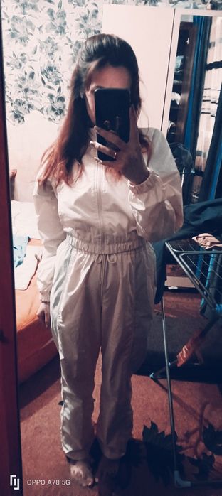 Продам недорого оригинал