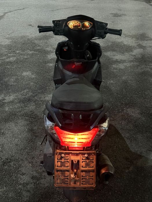 Продам мопед м8 новый