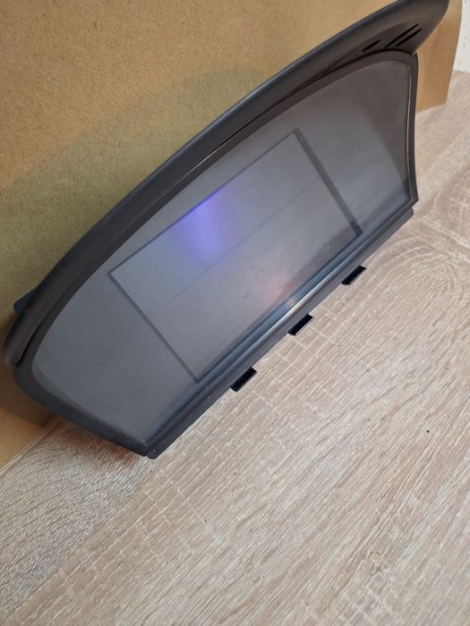 Разпродажба части за BMW и Mitsubishi