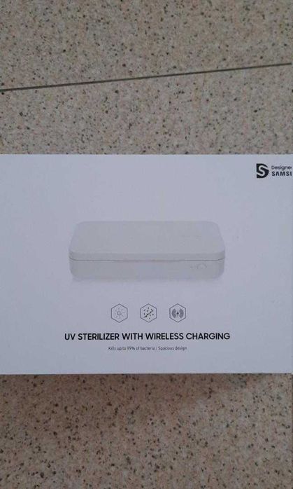 UV стерилизатор с вградено безжично зарядно