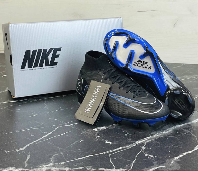 Air Zoom Butsi 44 razmer