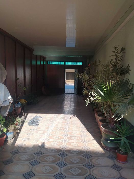 Дом 5 комнат на участке 2,25 сотки недалеко от Малики