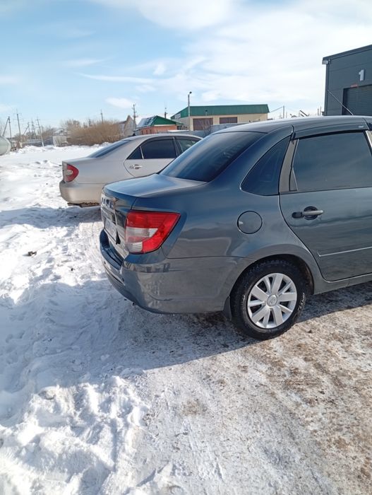 Ваз Лада гранта 2018год