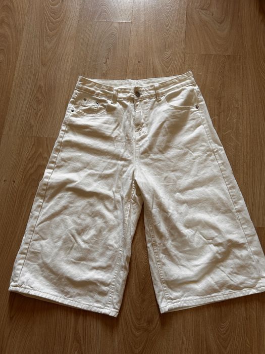 Белые шорты Baggy