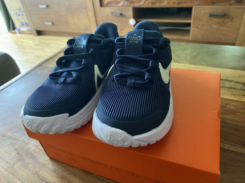 Nike Star Runner 4