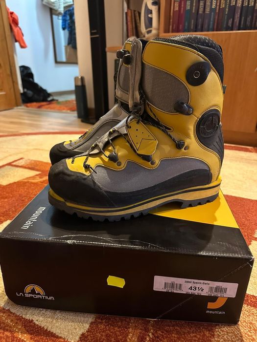 Bocanci  B3 Dublii Altitudine La Sportiva Spantik 43 1/2k