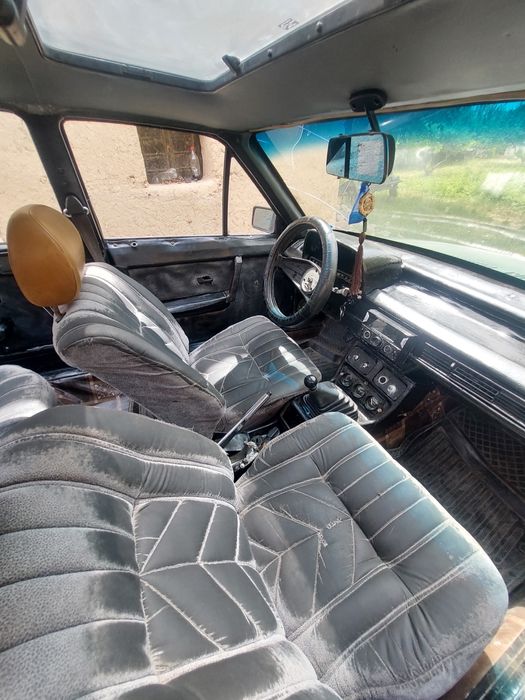 Audi 100 c2 5slindr 2.2 mator