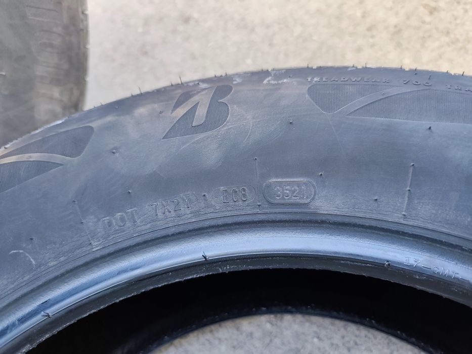 Bridgestone Ecopia 225 65 17 DOT21