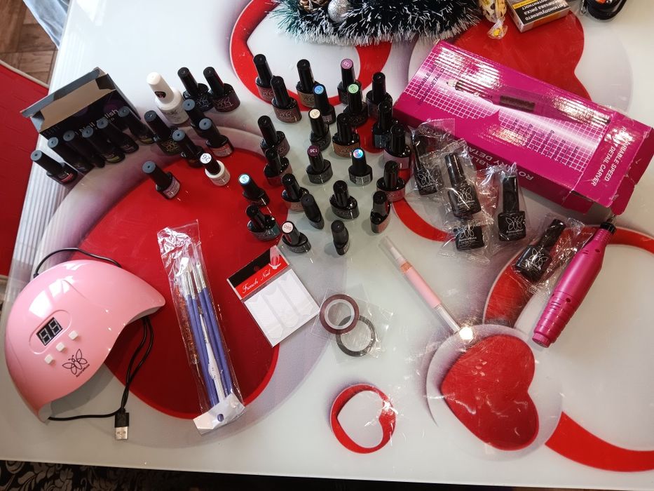 Комплект гел лакове,ув лед лапма/uv led печка,ел.пила/стартов комплект