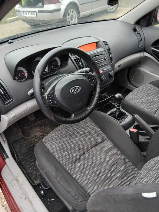 Mașină KIA Ceed de vânzare