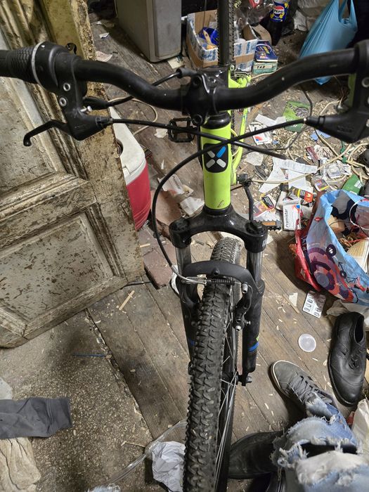 Vand bicicleta rockrider st100