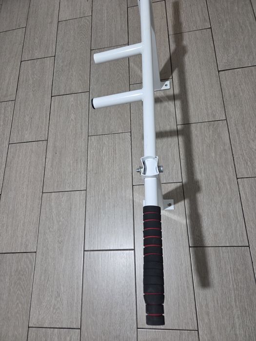 Турник потолочный