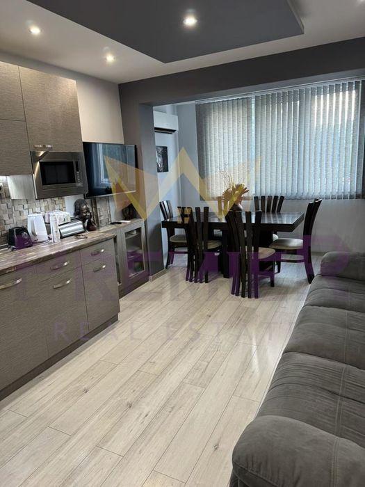 Продава се Четиристаен апартамент в Варна, Младост 1 - 98 кв.м за 2347 €/кв.м - Снимка #3