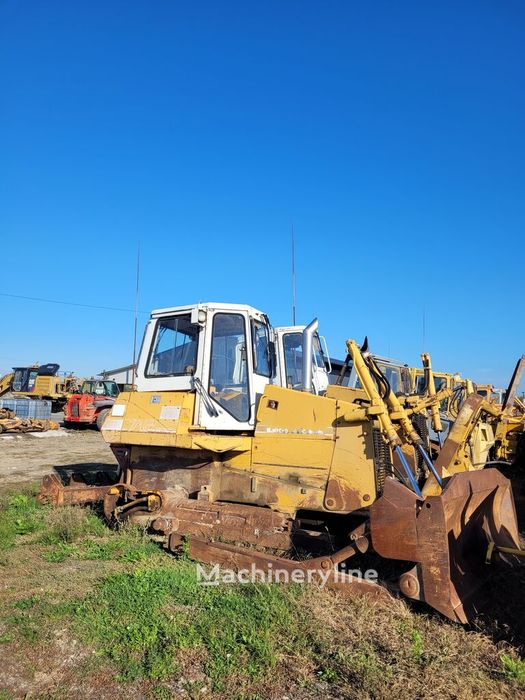 Cilindru hidraulic pentru Liebherr PR 712