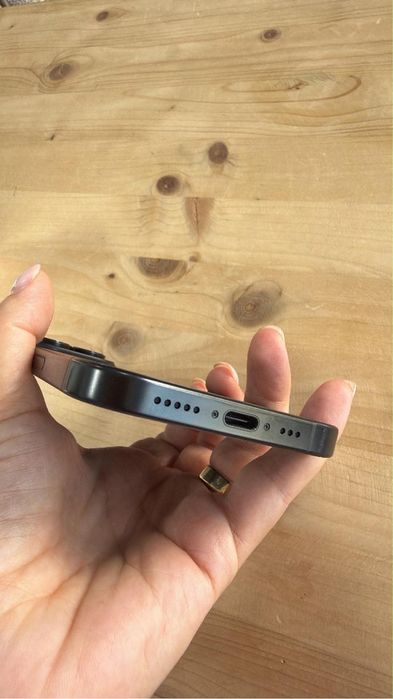 Iphone 16 pro 128 gb
