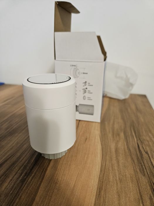 Cap robinet termostatic smart pentru caloriferul Zigbee Tuya Nou