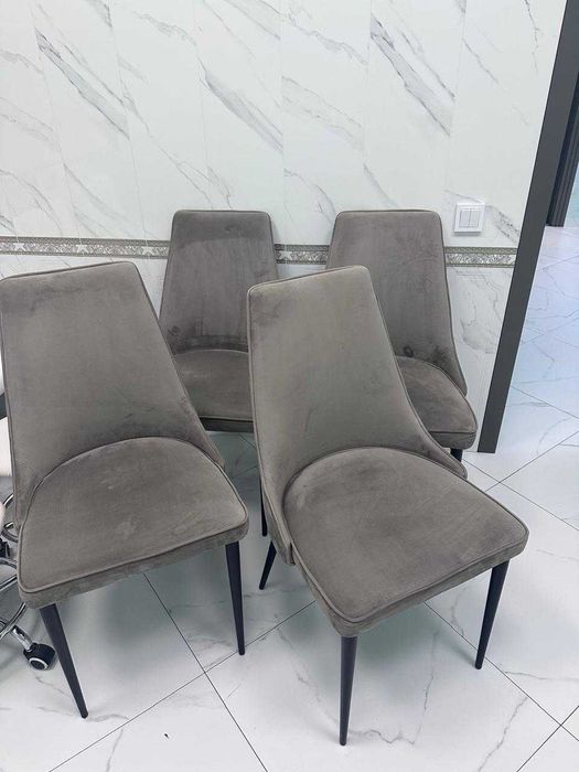 Продам мягкие стулья