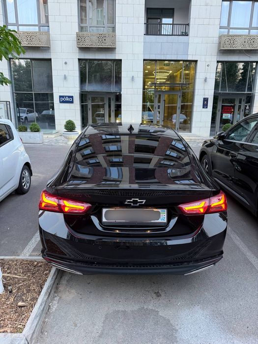Chevrolet Malibu 2023 — 3
