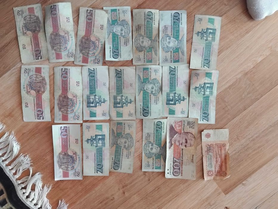 Стари български пари