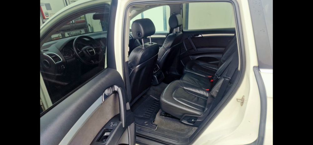 Audi Q7 - an fab 2008