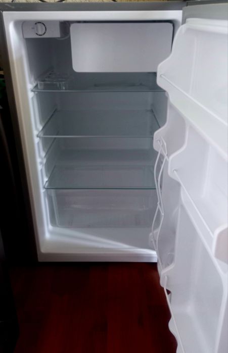 "PREMIER" холодильник 2025 года